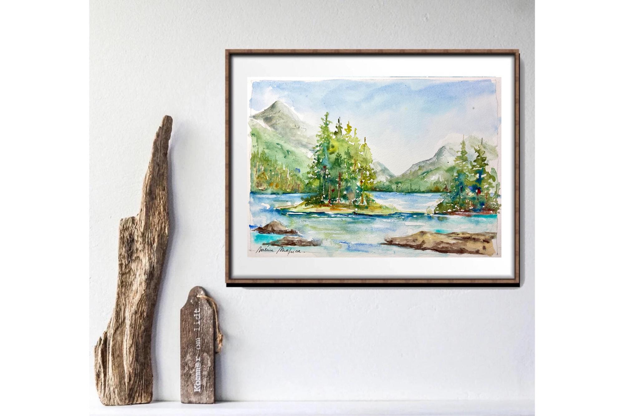 湖畔のモミ林の風景 - オリジナルの緑と青の水彩画 - 北欧の荒野