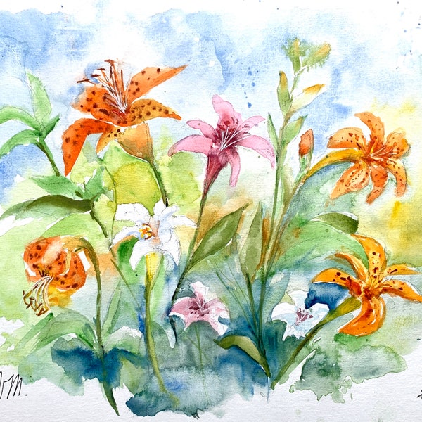 Une peinture aquarelle originale mettant en scène des fleurs de lys multicolores se balançant sur leur tige dans la verdure du jardin en été