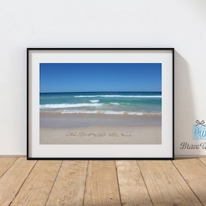 Gepersonaliseerde naam Isabel Beach thema fotoprint, strandcadeaus, gepersonaliseerde naam, cadeaus voor haar, schrijven op zand, handgeschreven, strandkunst