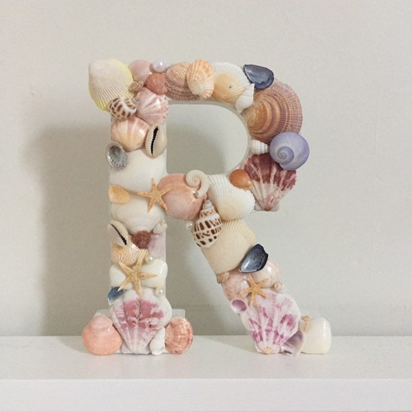 Personalised Wood Letter Hand Decorated with Seashells, Beach Theme Gift, Beach Wedding Decor, Seashell Decor, Beach Decor, Beach Home Decor