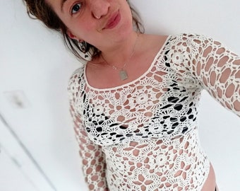 Beautiful crochet vintage handmade off-white top