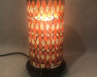 Up-cycled stained glass / vase lamp