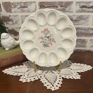 Plateau de service vintage pour œufs à la diable en céramique florale rose Mid-Century par E&R American Artware | Décoration de table printanière de Pâques | Plateau à oeufs