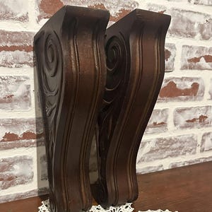 Pair of Solid Wood Mahogany Corbels w/ Ornate Leaf Pattern | Old World Traditional Elegant Corbel | Rustic Shelf Brackets