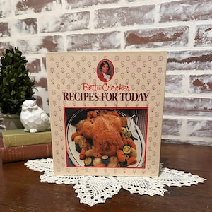Vintage 1986 Betty Crocker Recipes For Today Cookbook 2-Ring Binder | Picture Recipe Food Cookbook | Vintage Cooking | Kitchen Organizer