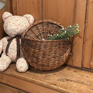 Woven Large Semi Circle Hanging Wicker Basket | Decorative Wall Basket | Country Cottage Rustic Farmhouse Decor | Storage Basket