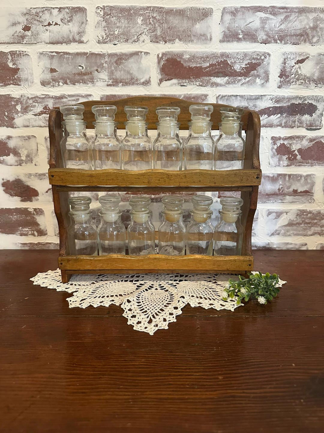 Vintage 2-tier Wooden Spice Rack W/ 12 Clear Glass Spice Apothecary ...