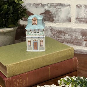 Vintage 1989 Lenox Celery Spice Village Porcelain Spice Jar | Made in Taiwan | House Shaped Spice Jar w/ Roof Lid | Replacement Jar