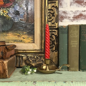 Candelabro de latón vintage con forma de aro para dedo / Decoración vintage para el hogar / Candelabro de latón macizo / Decoración de mesa / Candelabro cónico