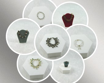 1/12 scale jewelry for the dollhouse, dollhouse, collector, model making, miniature 1zu12