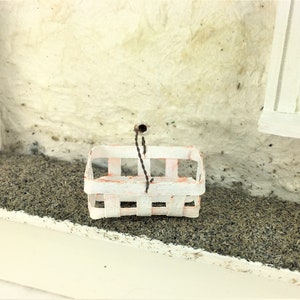 Einkaufskorb  Miniatur 1:12, zum Transport der Lebensmittel, Obst und Gemüse