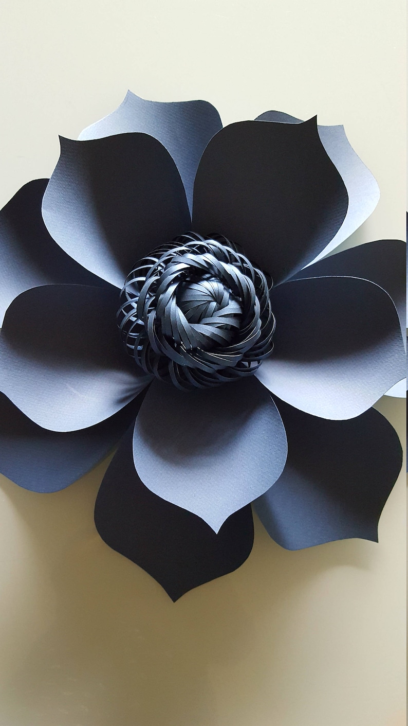 Paper Flower Template PDF and SVg digital files and SVG file for loopy centre #1 as on photo