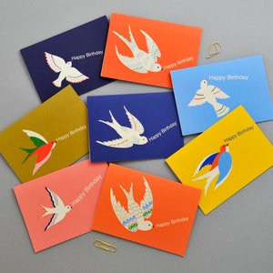 Juego de tarjetas de felicitación de cumpleaños con pájaros