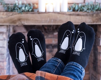 Chaussettes pingouin - chaussettes pour couple pingouin - chaussettes pingouin Saint Valentin - cadeau pingouin - chaussettes Saint Valentin personnalisées - cadeau couple