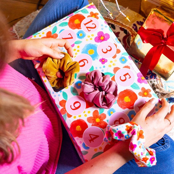 Hair Accessories Advent Calendar Handmade Hair Accessories Unique Advent Calendars Girls Advent Calendars British Made Gifts - Etsy Hair Accessories Advent Calendar Handmade Hair Accessories Unique Advent Calendars Girls Advent Calendars British Made Gifts - Etsy