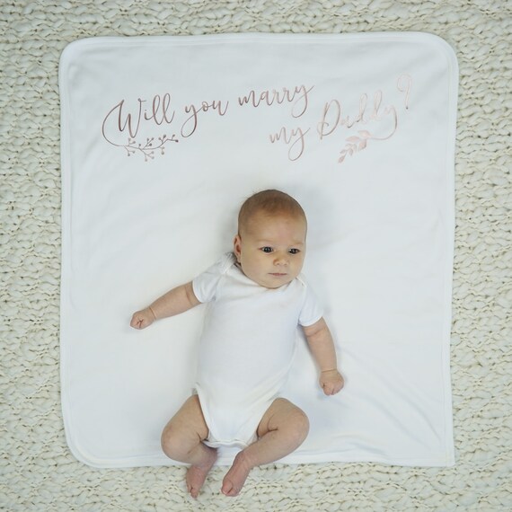 Bodys Grenouilleres Bebe Puericulture Proposition Imprime Bebe Gilet St Valentin Mignon Mariee Maman Va Te Marier Papa Bodys Grenouilleres Bebe Puericulture Proposition Imprime Bebe Gilet St Valentin Mignon Mariee Maman Va Te Marier Papa