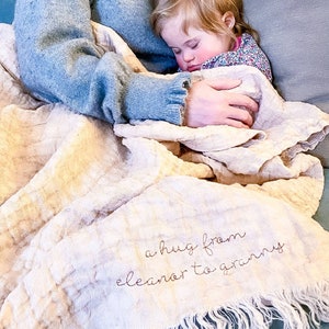 Mummy & Me Linen Blanket
