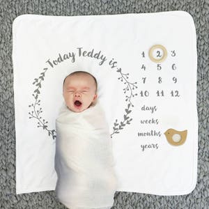 personalised baby age botanical blanket set