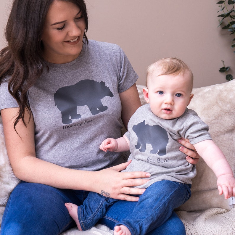 Mummy Bear Mummy Bear Top Mama Bear Tshirts Mom and Baby Bear Chemises Maman et Bébé Ensemble Tshirt Polar Bear image 2