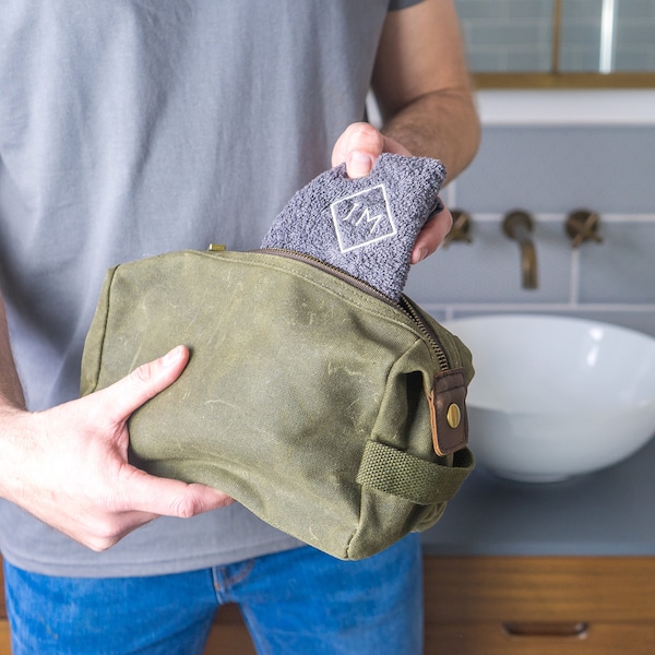 Wash Bag Set - Men's Wash Bag Set - Monogram Wash Bag Set - Monogram Wash Cloth - Men's Monogram Wash Cloth - Shaving Bag - Men's Washbag