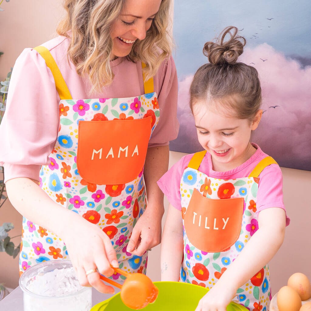 Tablier Maman et Fille - Ensemble de Tablier Floral en Coton Tablier Assorti avec Nom Artisanal Cuis