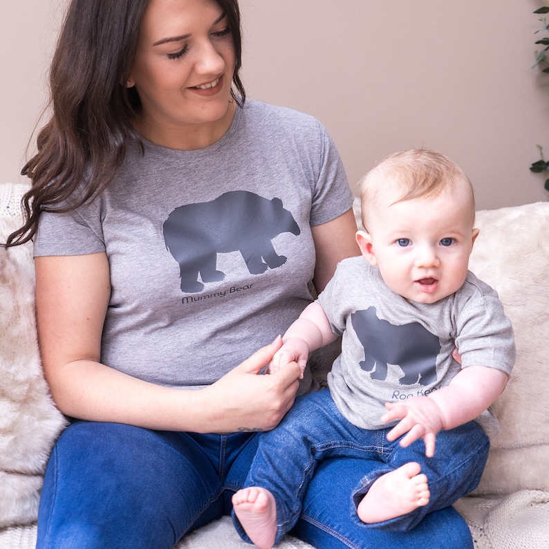 Mummy Bear Mummy Bear Top Mama Bear Tshirts Mom and Baby Bear Chemises Maman et Bébé Ensemble Tshirt Polar Bear image 1