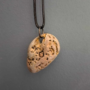 Celtic Hagstone Pendant, Holey stone, Healing amulet, Odin stone, Protection stone, Outlander, Scottish Magical Stone, Scotland