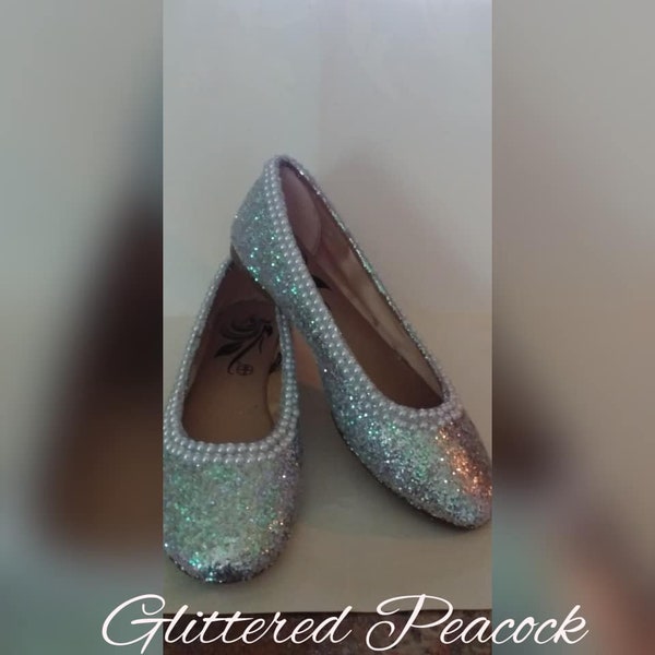 Hand Glittered chunky Silver iridescent pump with Pearl Halo **Leather shoe