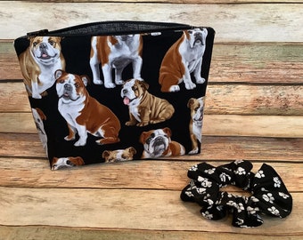 Bulldog Cosmetic Bag / English Bulldog / Makeup Bag / Zipper Bag / Travel Bag / Zipper Pouch / Bag / Gift / Pouch / Veterinarian / Dog / Pup