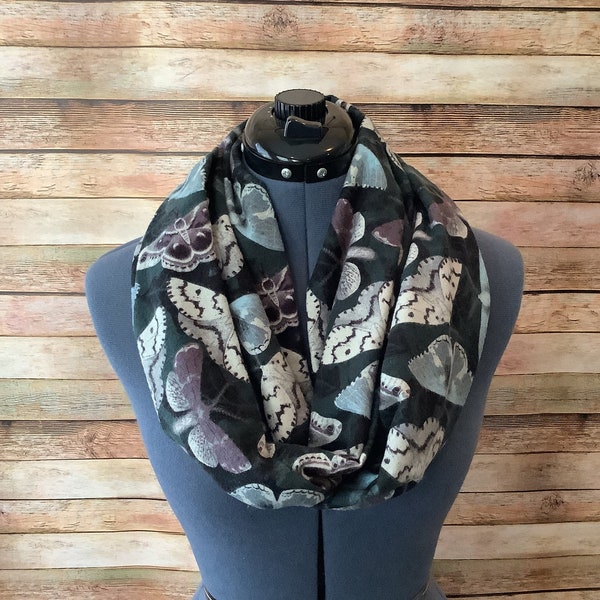 Moth Infinity Scarf / Scarf / Infinity Scarf / Lepidoptera / Flannel / Gynnidomorpha Alisman / Gift / Insect / Loop Scarf / Moths / Insect