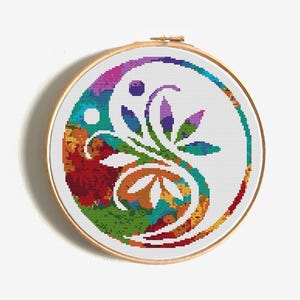 Mandala kruissteekpatroon, bloemen Yin Yang aquarel borduurontwerp, silhouet hoepel kunst, moderne wanddecoratie, digitale instant download