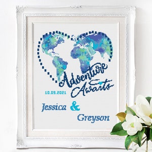 Kreuzstich Stickmuster, Weltkarte mit Adventure Awaits Text, Namen bestickt, Kreuzstich Stickmuster, Kreuzstich Stickmuster, Kreuzstich Stickmuster,