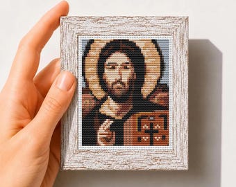 Mini-Kreuzstichmuster, Ikone des Christus Pantokrator, kleines religiöses Jesusporträt, moderne christliche Kunst, digitaler Sofort-Download (PDF)