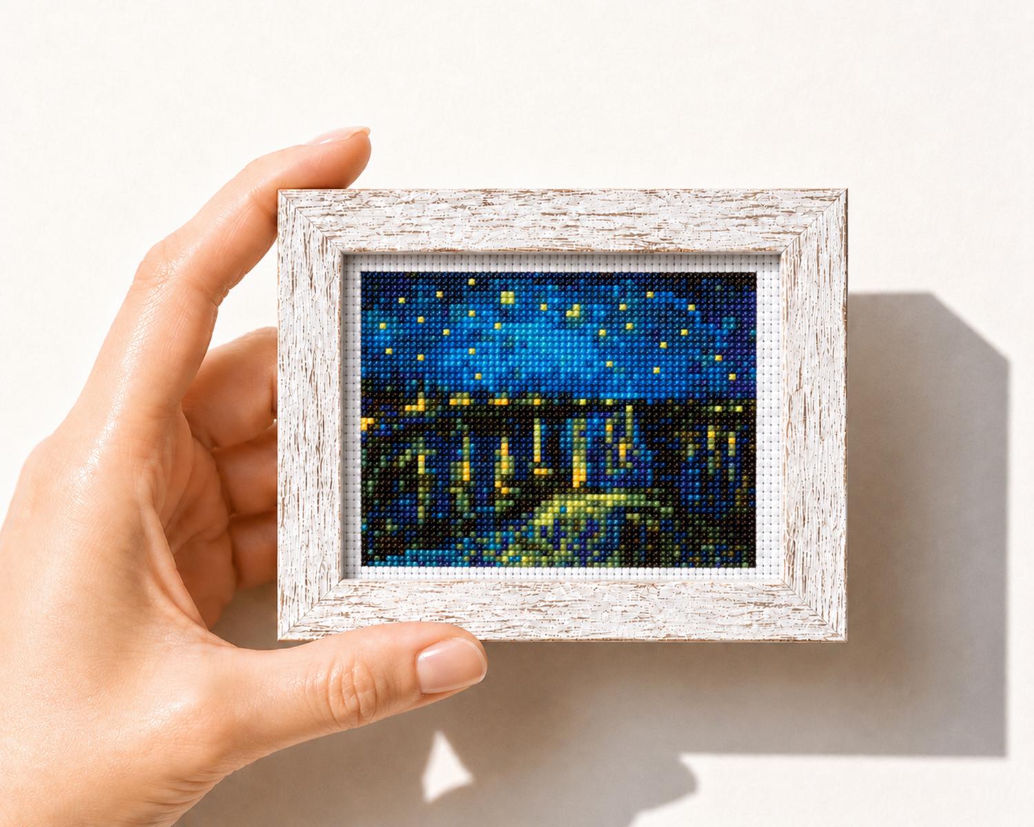 ゴッホ「星月夜」クロスステッチパターン – ローヌ川の星月夜刺繍PDF