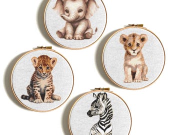 Söta safaridjurunge korsstygnsmönster, set med 4 elefanter, lejon, leopard, zebra, bedårande väggkonst för barnrum, babyrumsdekor, digitalt