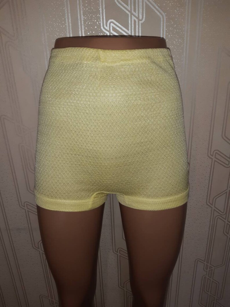 Fotos De Ropa Interior De Mujer Usada