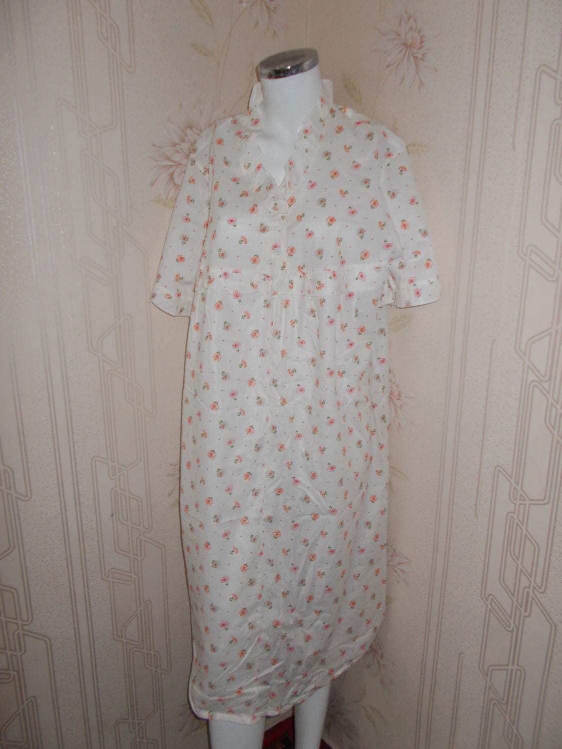 NOS Soviet Vintage Negligee Slip Ladies white with pink | Etsy