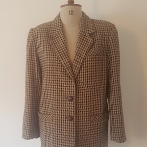 1980&#39;s-1990&#39;s ‘Accolade’ brown and beige tweedy jacket