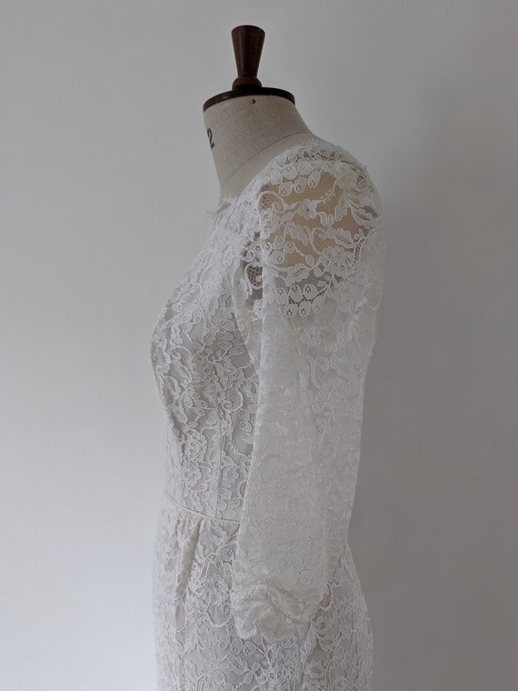 1960’s, white lace wedding dress. - image 5