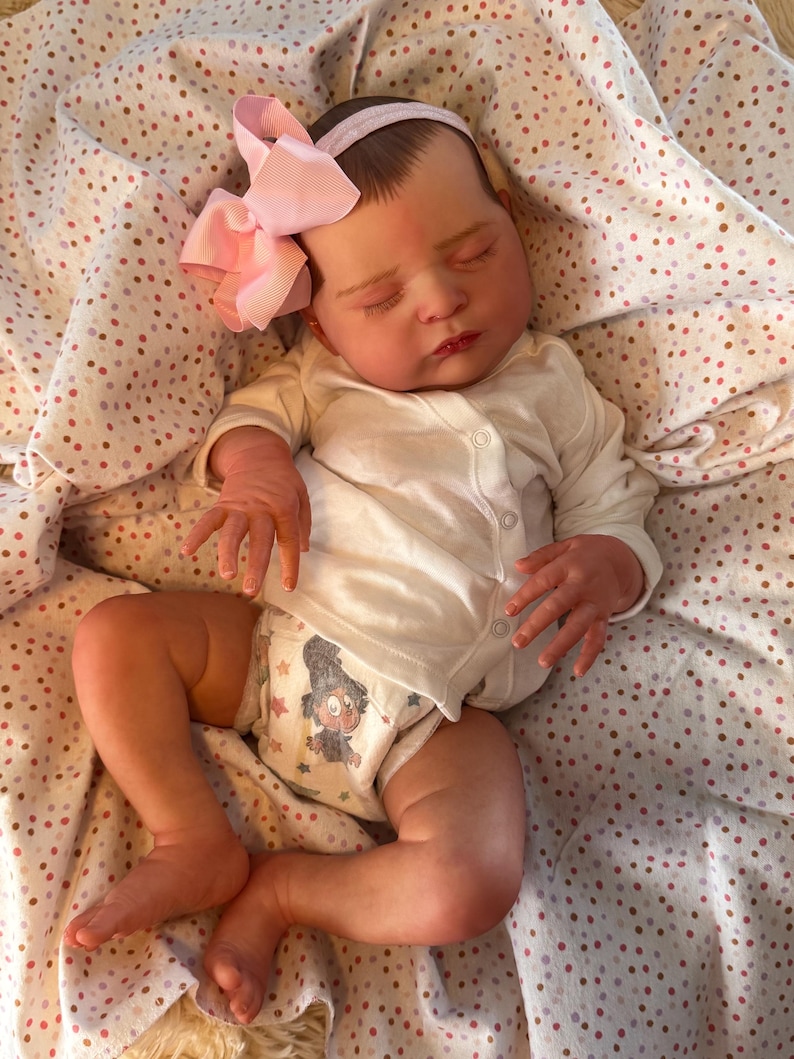 Reborn Laura by Bonnie Brown image 9
