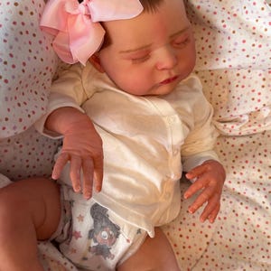Reborn Laura by Bonnie Brown image 8