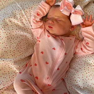 Reborn Laura by Bonnie Brown image 2