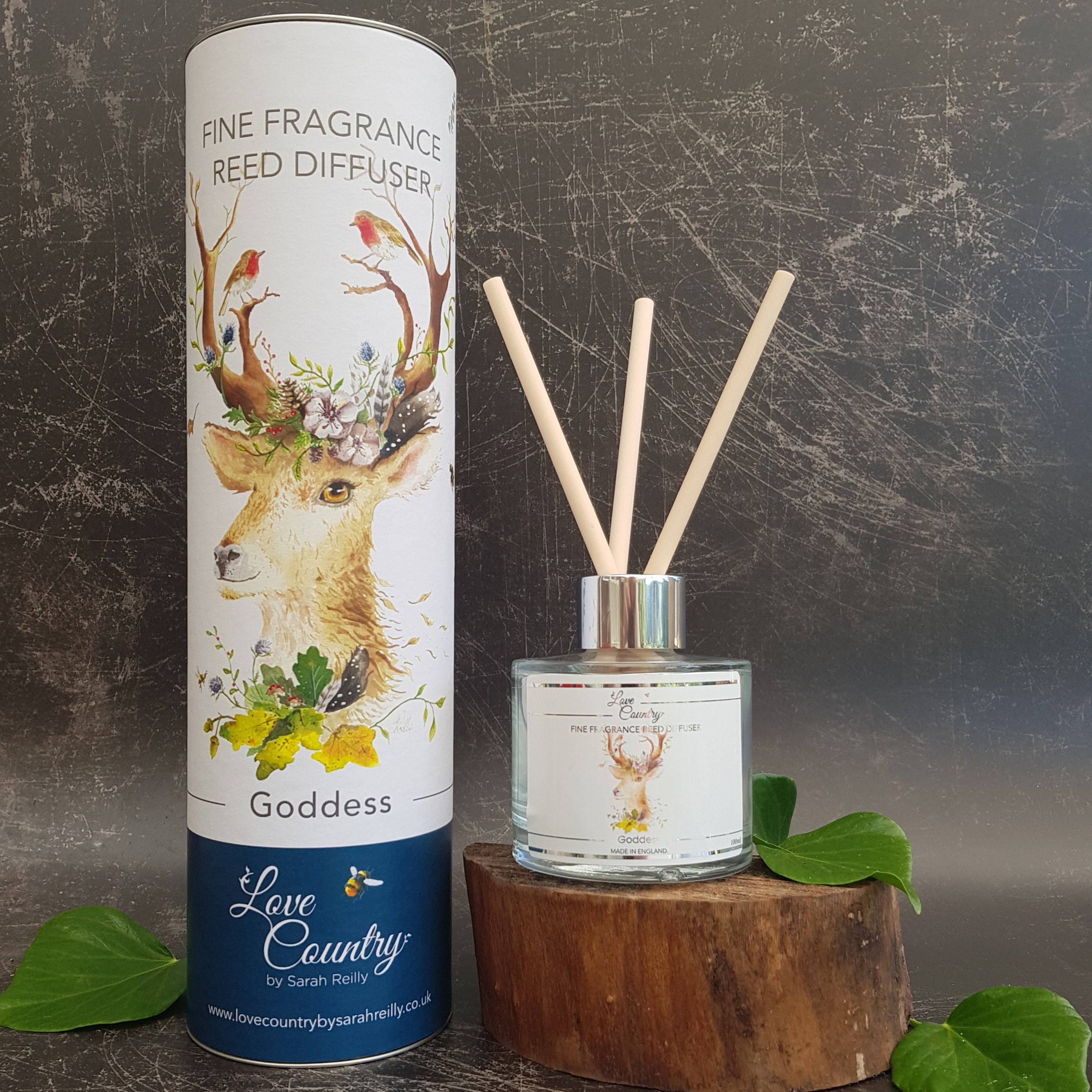 Luxury Fragrance Reed Diffuser Gift for Her Goddess Home Fragrance Citrus  Oud Scent Floral Spicy Gift Boxed Stag Gift Stag Painting - Etsy