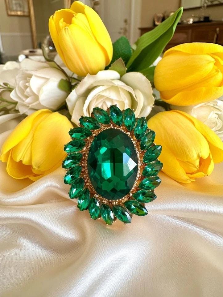 Vintage Emerald Green Rhinestone Brooch - Etsy