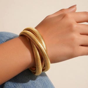 Gold-Tone Chunky Geometric Bracelets – Set of 3 Wide Sculptural Stretch Bangles