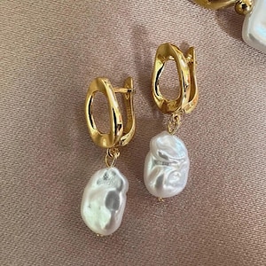 Imitation Baroque Pearl Earrings Gold, Faux Pearl Earrings, Drop Imitation Baroque Pearl Earrings, 1.3&quot; Vintage Irregular Pearl Earrings