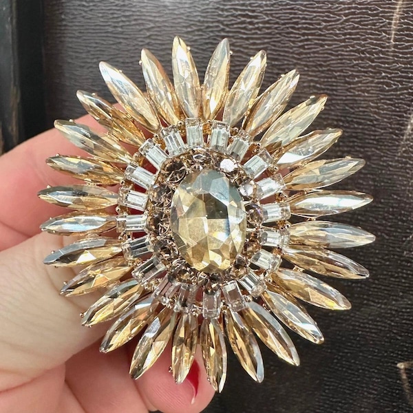 Gold Rhinestone Flower Brooch: Vintage Champagne Crystal Pendant Pin, 2.3" Christmas Brooch