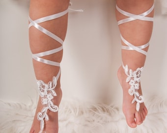 Sandalias descalzas de encaje francés para bebé, accesorio para los pies de niña de las flores