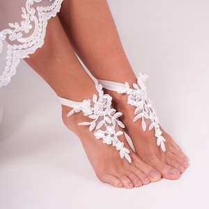 Ivory barefoot sandals, Bridal shoes, Wedding shoes, Bridal footless sandals, Beach wedding lace sandals, Foot thongs, Bridesmaid gift