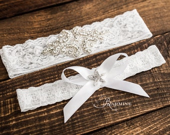 Bridal Garter, Wedding Garter, Stretch Lace Garter Set in white, Rhinestone garters, Wedding Garter Belt, starfish garter for wedding